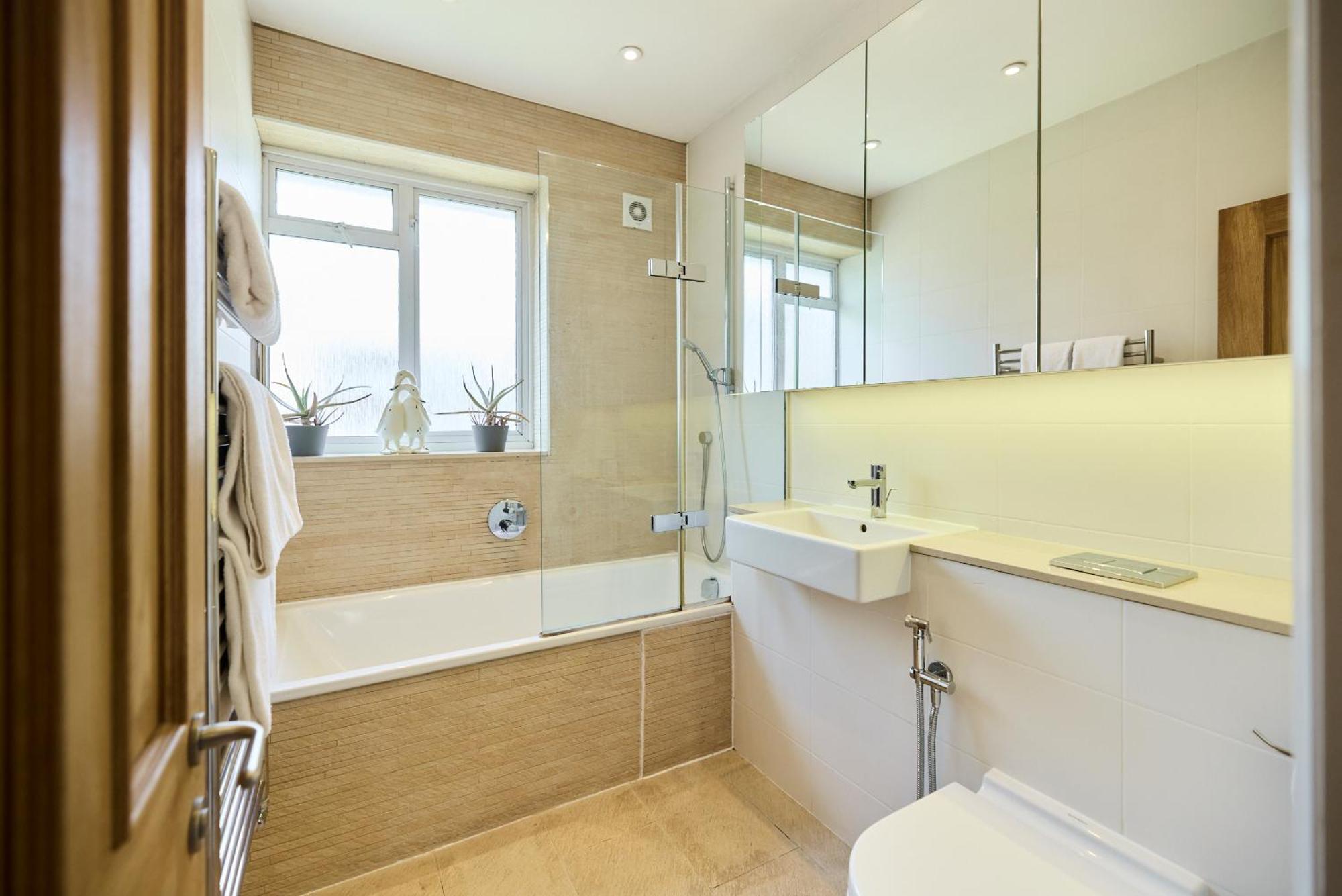 The Porchester Gardens - Modern&bright 4bdr With Garden&parking *